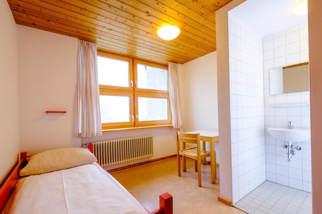 Djh Jugendherberge Pottenstein Bagian luar foto