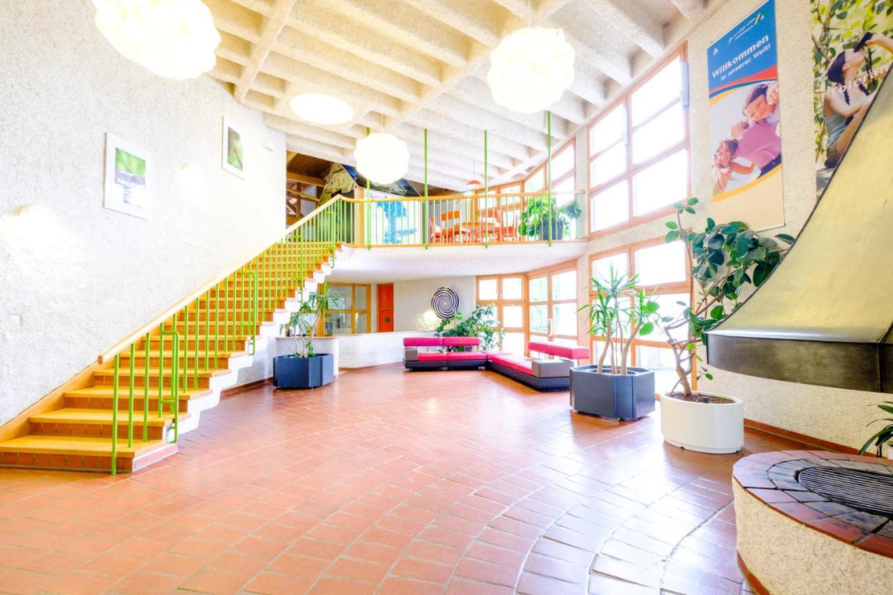 Djh Jugendherberge Pottenstein Bagian luar foto