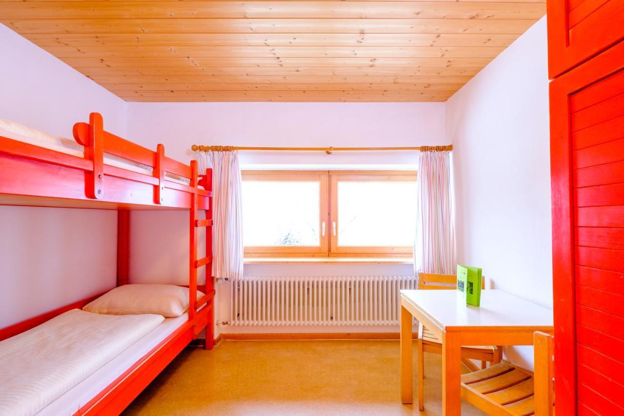 Djh Jugendherberge Pottenstein Bagian luar foto